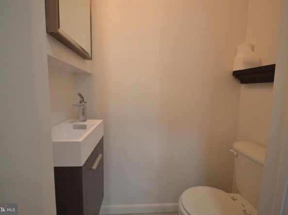 320 E Phil Ellena Street, Philadelphia PA 19119