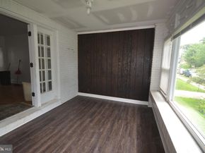 320 E Phil Ellena Street, Philadelphia PA 19119
