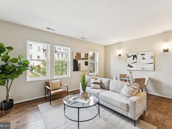2114 N Street NW 12, Washington DC 20037