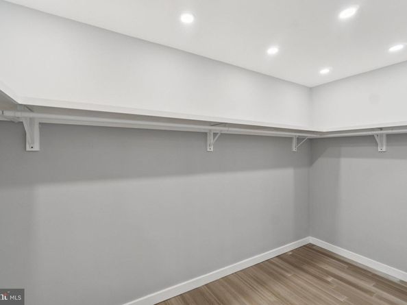 4201 Cathedral Avenue NW 122E, Washington DC 20016