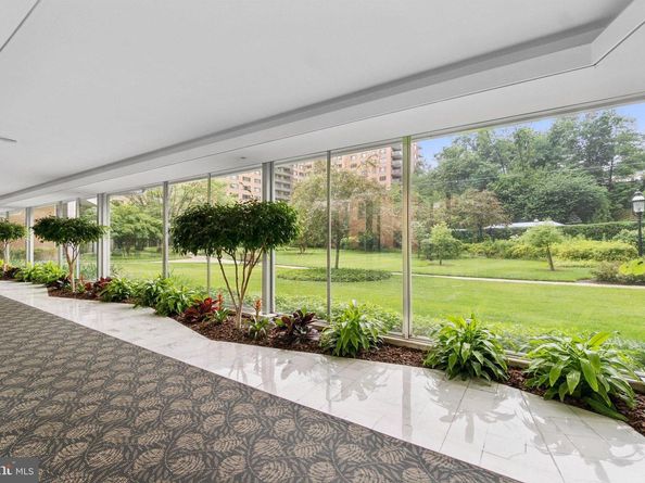 4201 Cathedral Avenue NW 122E, Washington DC 20016