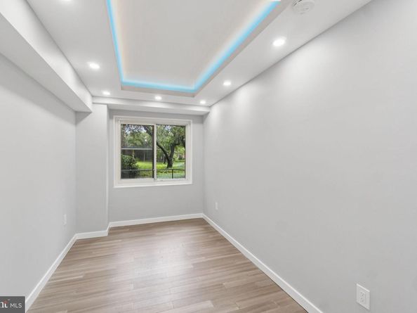 4201 Cathedral Avenue NW 122E, Washington DC 20016
