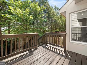 6220 Squires Hill Drive, Falls Church VA 22044