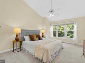 6220 Squires Hill Drive, Falls Church VA 22044