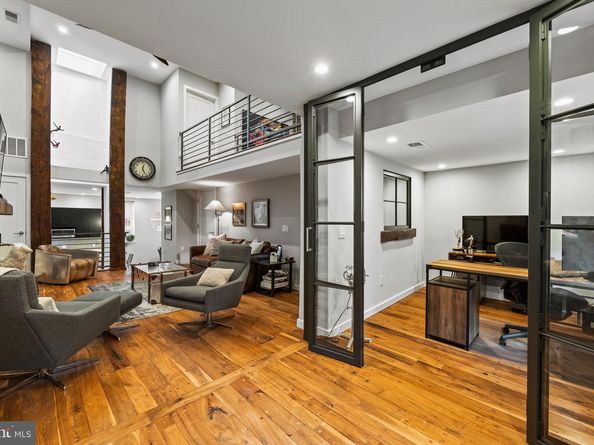 2030 Ranstead Street, Philadelphia PA 19103