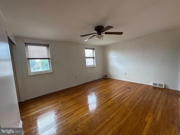 8920 Maxwell Place, Philadelphia PA 19152