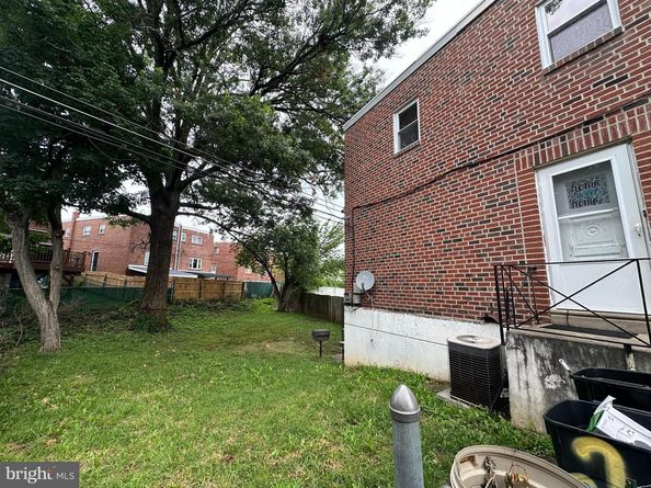 8920 Maxwell Place, Philadelphia PA 19152