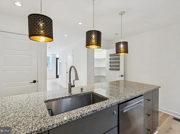 705 Watkins Street, Philadelphia PA 19148