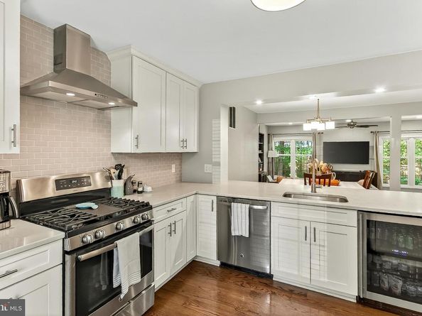 5005 Domain Place, Alexandria VA 22311