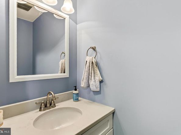 5005 Domain Place, Alexandria VA 22311