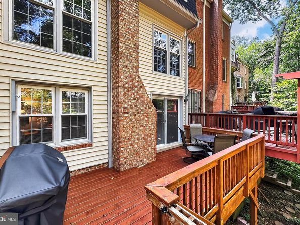 5005 Domain Place, Alexandria VA 22311