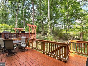 5005 Domain Place, Alexandria VA 22311