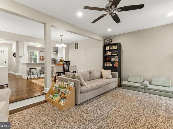 5005 Domain Place, Alexandria VA 22311