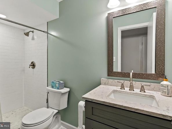 5005 Domain Place, Alexandria VA 22311