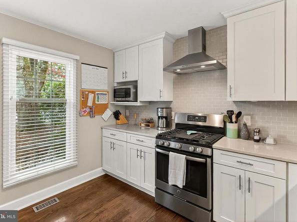 5005 Domain Place, Alexandria VA 22311
