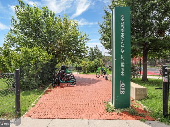 616 Kenyon Street NW 1, Washington DC 20010