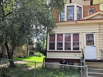 220 E Tabor Road