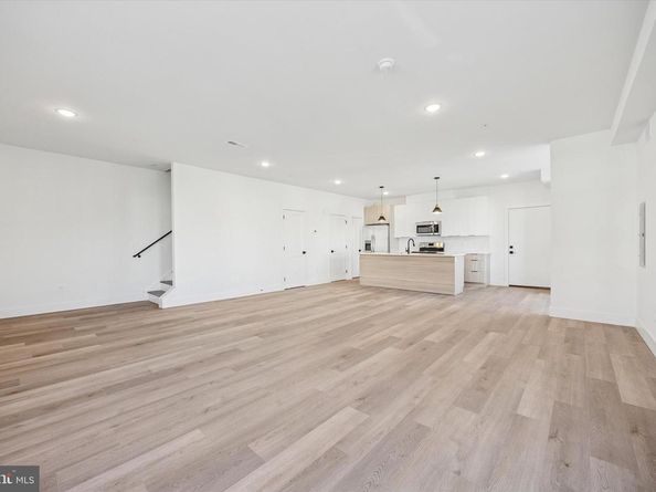 100 E Herman Street 1, Philadelphia PA 19144