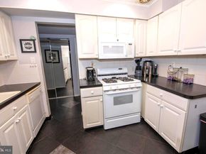 5019 S Convent Lane C, Philadelphia PA 19114