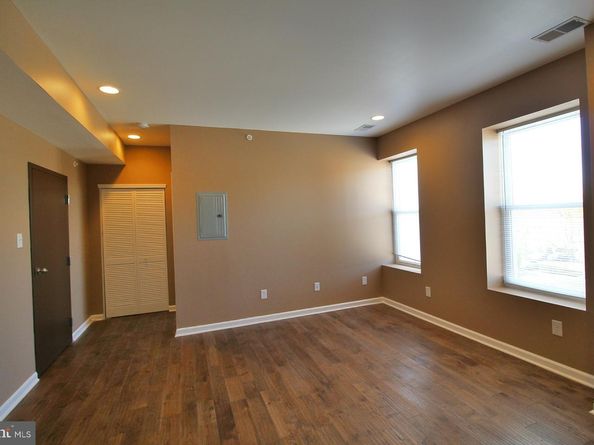 4400 Lancaster Avenue, Philadelphia PA 19104