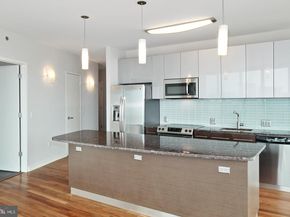 2101 Market Street 1901/02, Philadelphia PA 19103