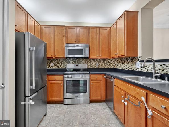 4850 Eisenhower Avenue 119, Alexandria VA 22304