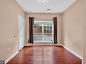 4850 Eisenhower Avenue 119, Alexandria VA 22304
