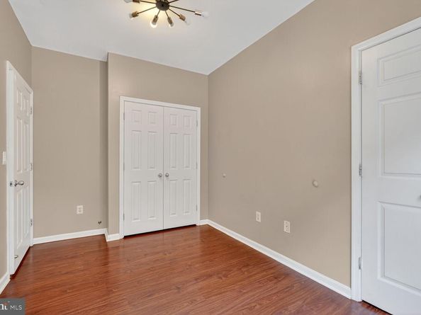4850 Eisenhower Avenue 119, Alexandria VA 22304