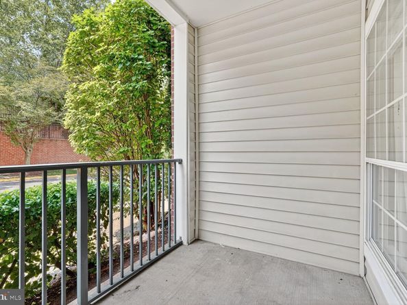 4850 Eisenhower Avenue 119, Alexandria VA 22304