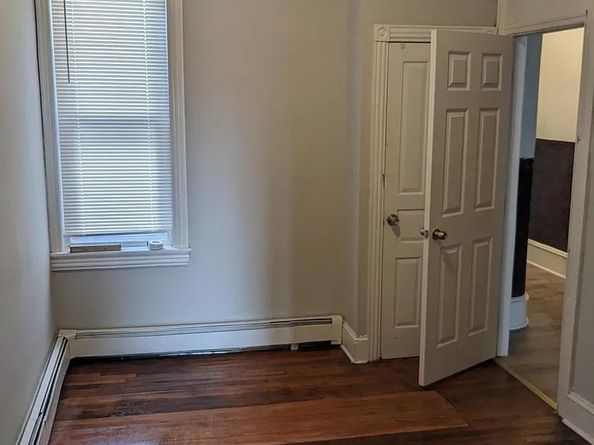 1112 W Tioga Street, Philadelphia PA 19140