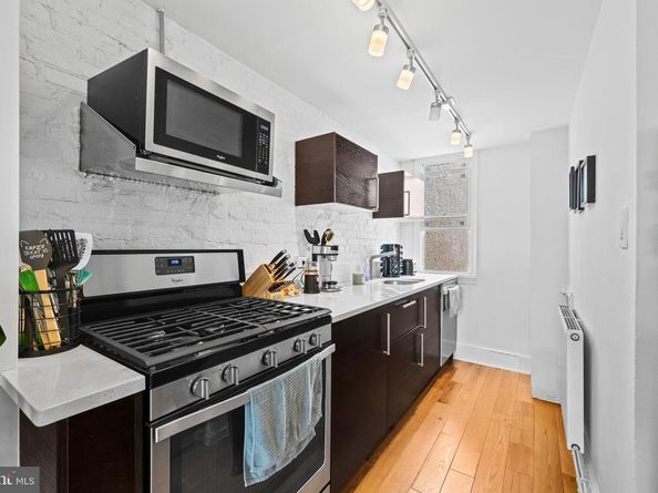 726 S 19TH Street, Philadelphia PA 19146