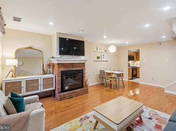 1110 Lombard Street 17, Philadelphia PA 19147