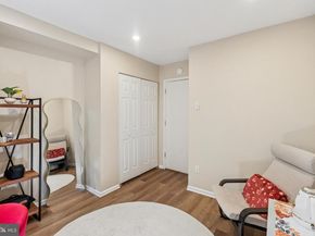 1110 Lombard Street 17, Philadelphia PA 19147