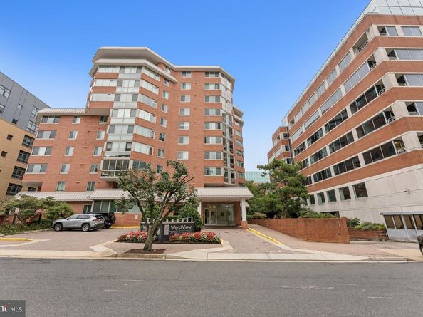 1001 N Vermont Street 108, Arlington VA 22201