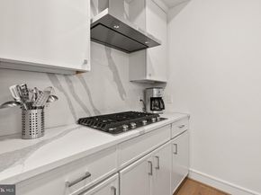 635 Slaters Lane 302, Alexandria VA 22314