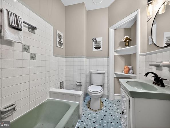 5120 Cedar Avenue, Philadelphia PA 19143