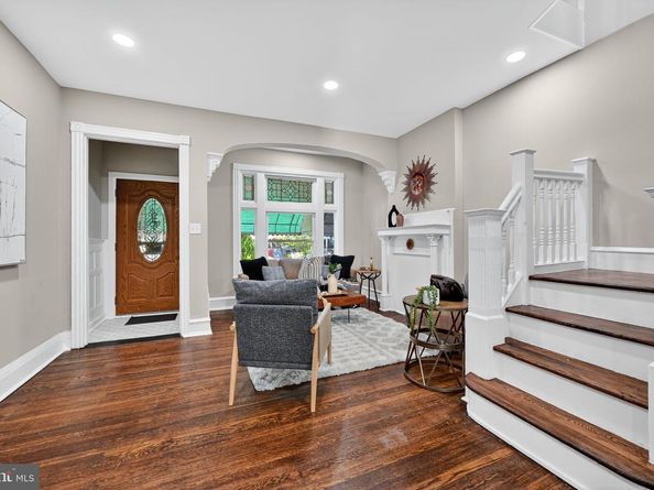 5120 Cedar Avenue, Philadelphia PA 19143