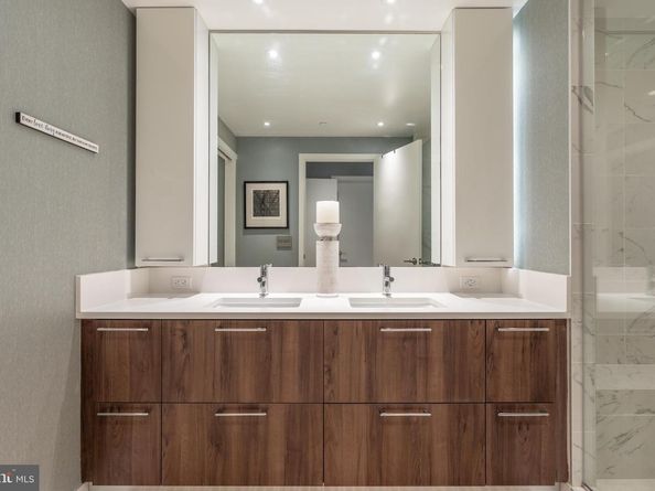 1650 Silver Hill Drive 1607, Mclean VA 22102