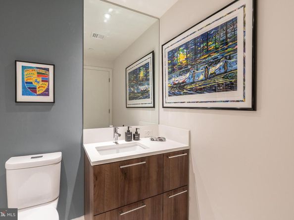 1650 Silver Hill Drive 1607, Mclean VA 22102