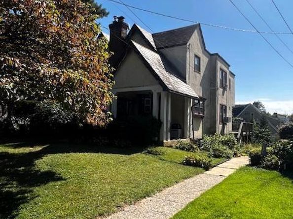 633 Georges Lane, Ardmore PA 19003