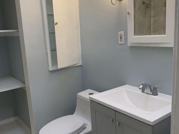 212 Huntley Road, Upper Darby PA 19082