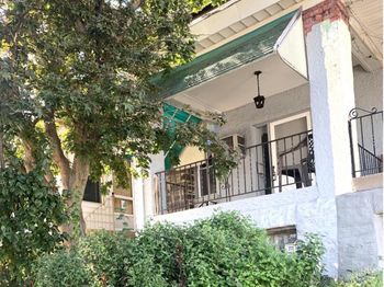 212 Huntley Road