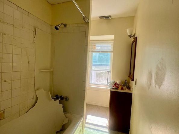 513 E Brinton Street, Philadelphia PA 19144