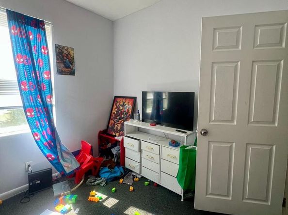 513 E Brinton Street, Philadelphia PA 19144