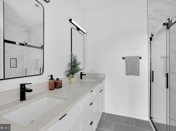 2443 Shannon Place SE, Washington DC 20020