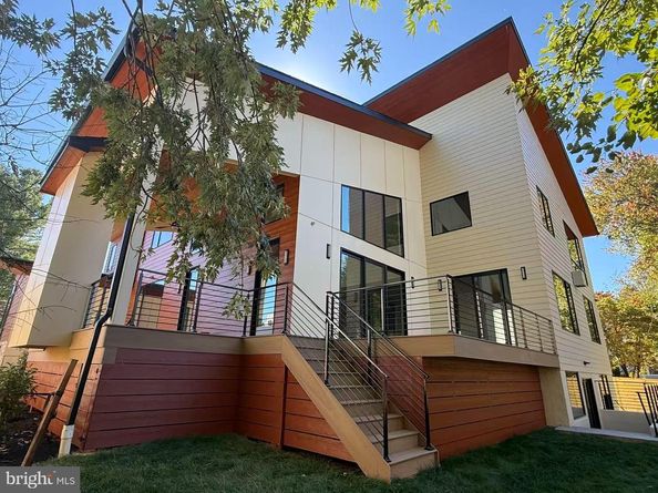 6816 Dean Drive, Mclean VA 22101