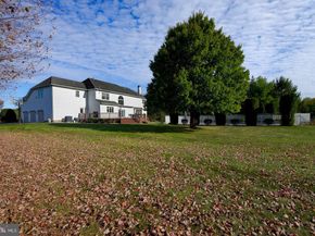 2036 Silverwood Drive, Newtown PA 18940