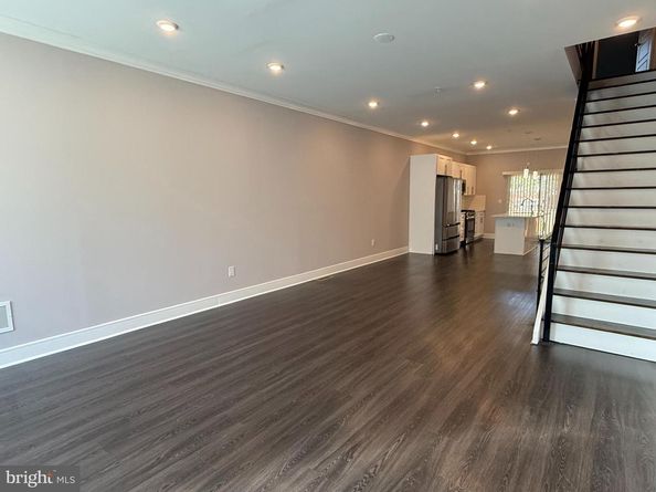 1330 S 31st Street, Philadelphia PA 19146
