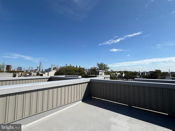 1330 S 31st Street, Philadelphia PA 19146
