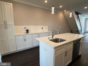 1330 S 31st Street, Philadelphia PA 19146